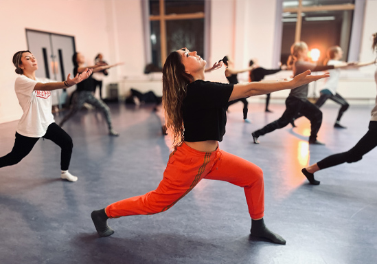 Adult street & contemporary dance classes - picture 2